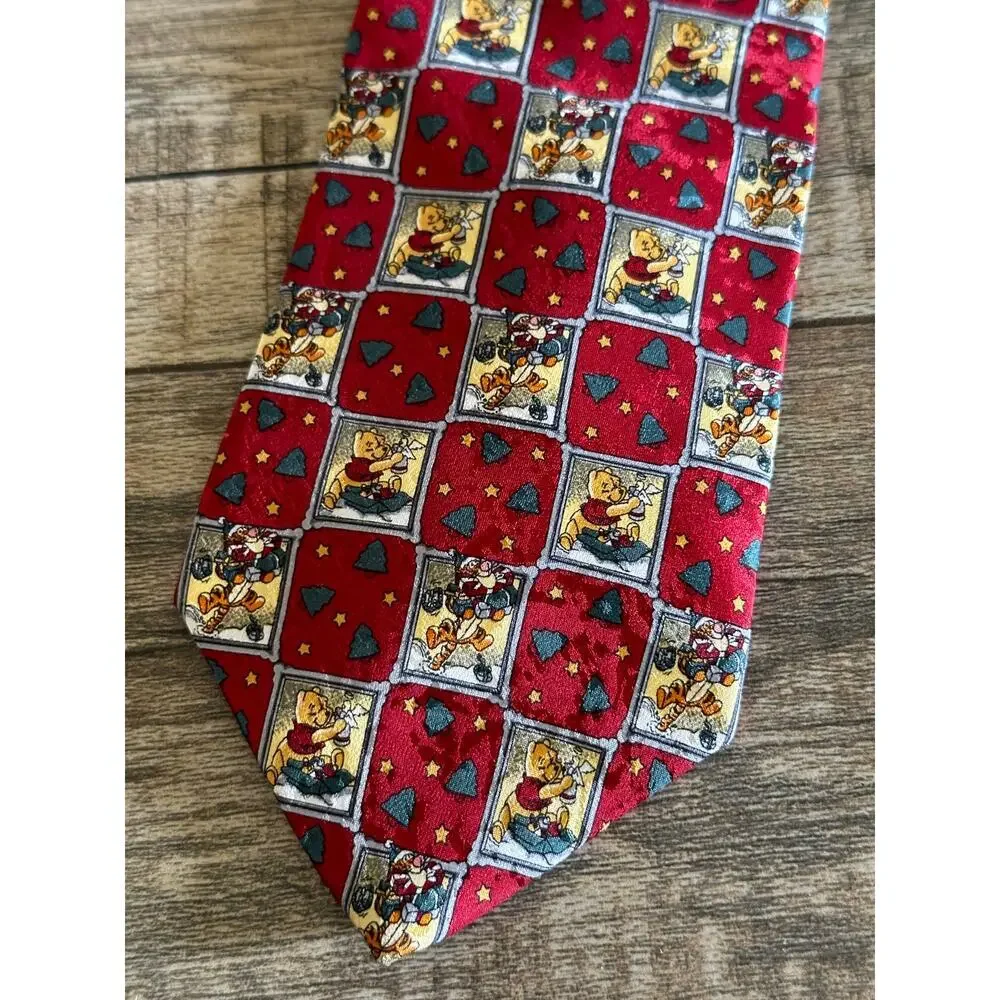 The Disney Store Men's Multicolor 100% Silk Winnie the Pooh & Tigger Too Necktie
